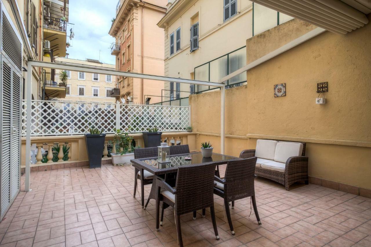 Апартаменты La Terrazza A San Pietro Рим Экстерьер фото